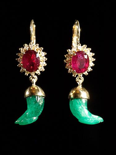 ARIDO 18K YELLOW GOLD WITH RUBIES AND DIAMONDS