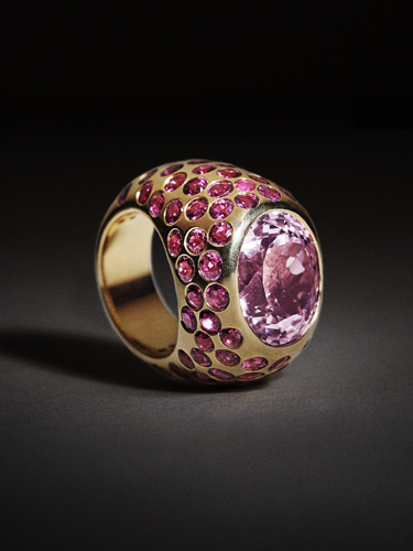 ARIDO 18K YELLOW GOLD WITH RUBIES AND DIAMONDS